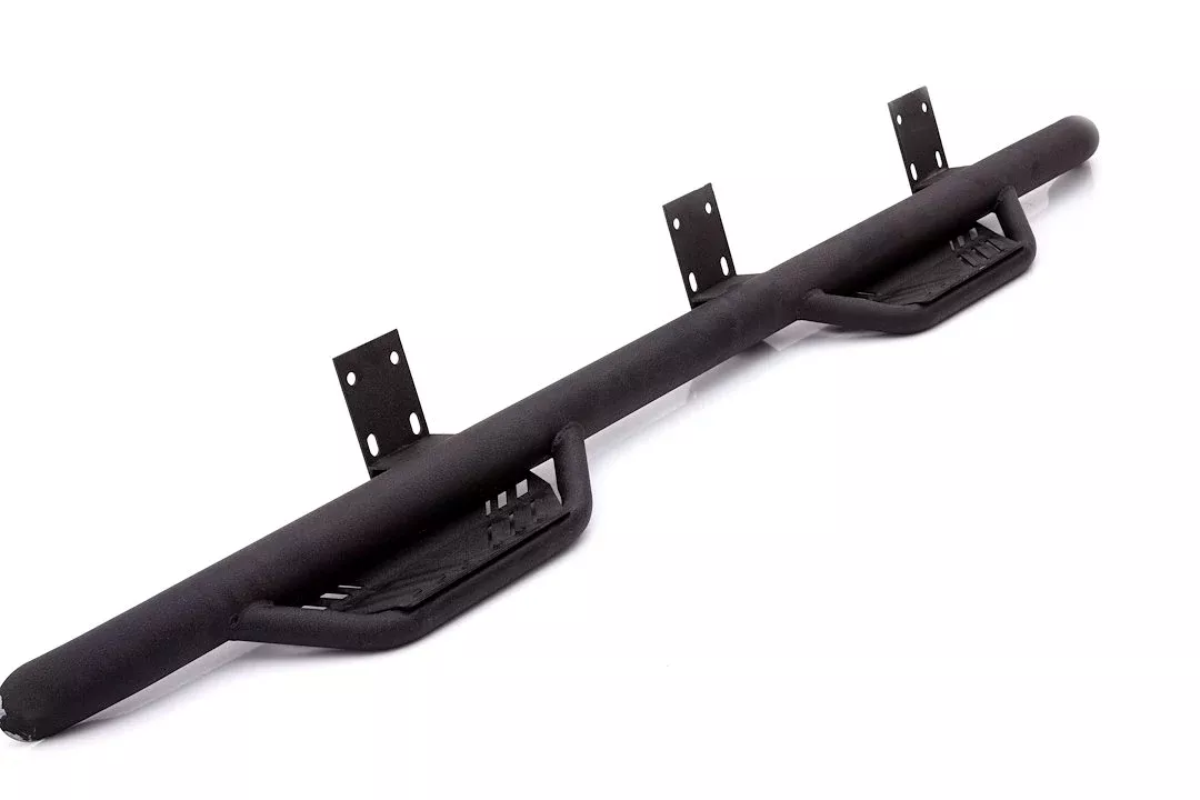Lund International Terrain HX™ Extreme With Drop Down Steps Round Nerf Bar 54541173